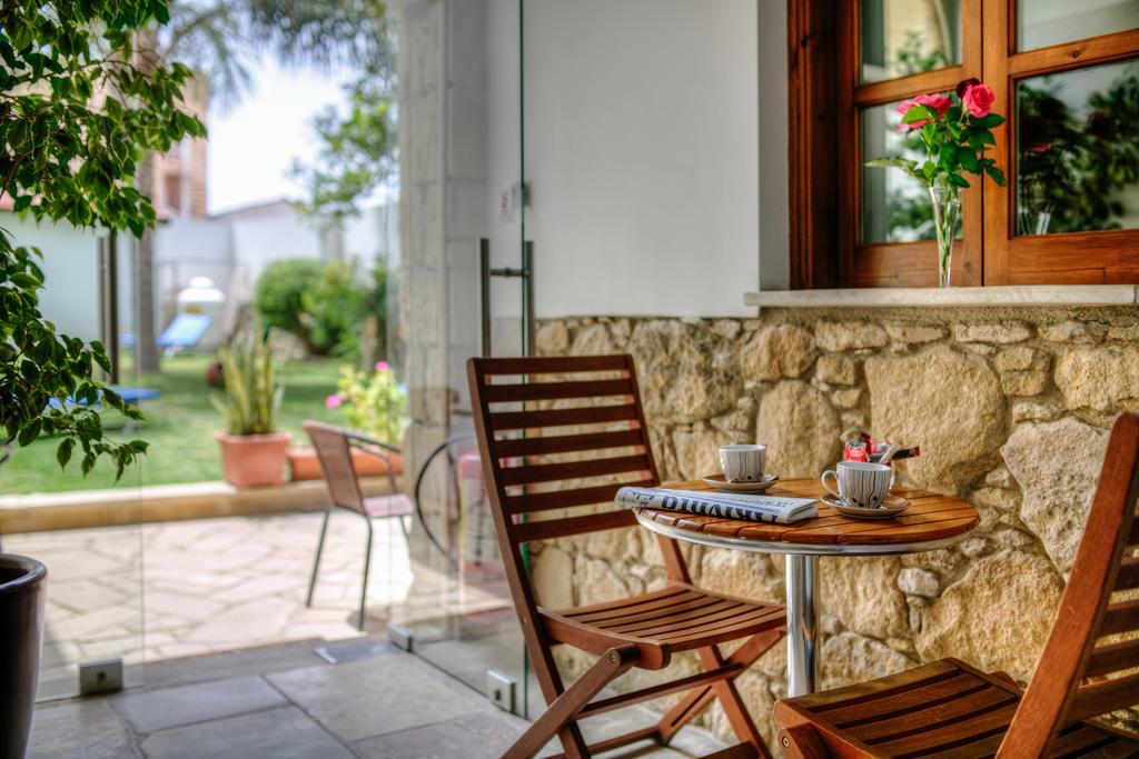 Alkisti City Hotel Larnaca Bagian luar foto